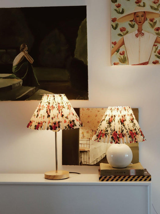 Flores Table Lamp - DWHOME