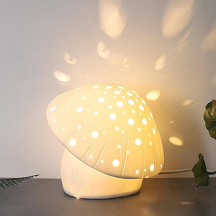 Fungo White Table Lamp - DWHOME