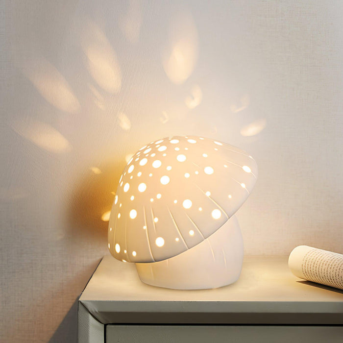Fungo White Table Lamp - DWHOME
