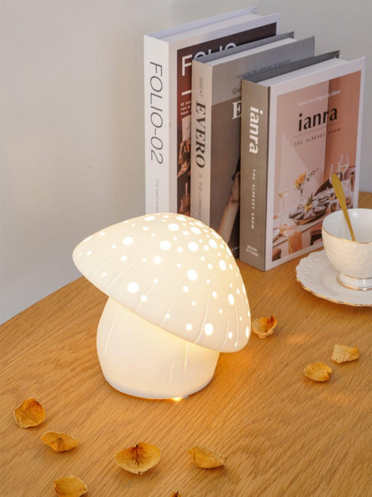 Fungo White Table Lamp - DWHOME