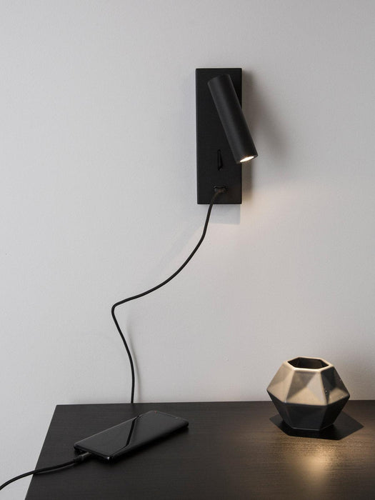 Black Bedside USB Wall Light - DWHOME