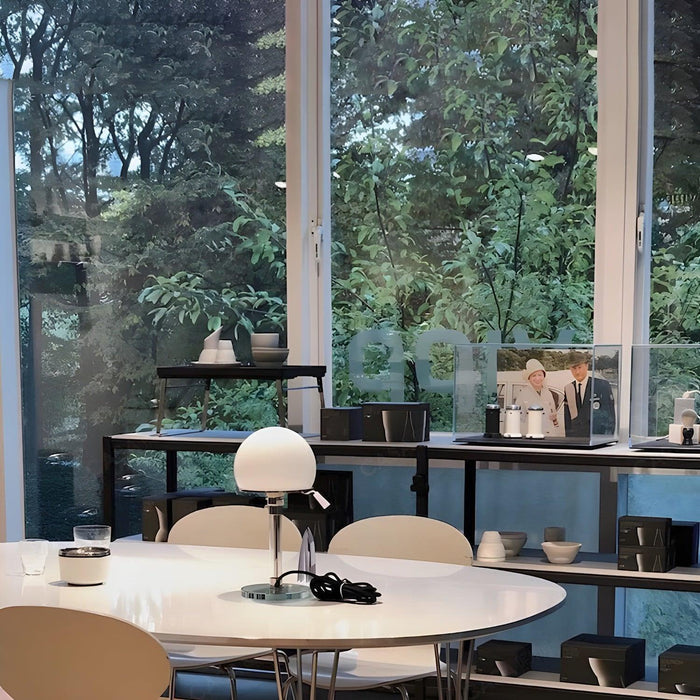 Globe Glass Table Lamp - DWHOME