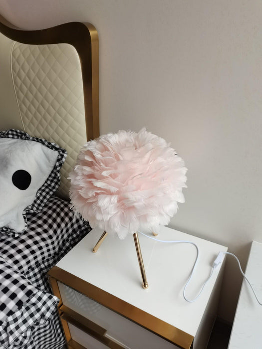 "Lampe de table en plumes d'oie - DWHOME"