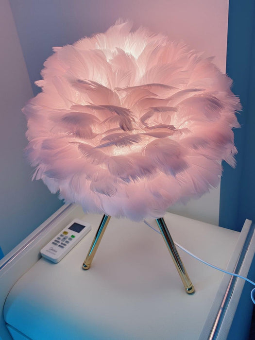 "Lampe de table en plumes d'oie - DWHOME"