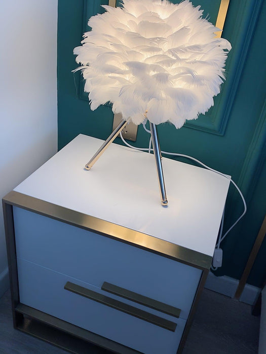 "Lampe de table en plumes d'oie - DWHOME"