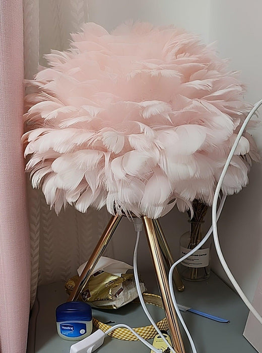 "Lampe de table en plumes d'oie - DWHOME"