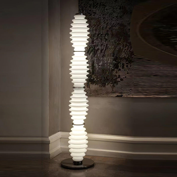Grand Collier Floor Lamp-DWHOME