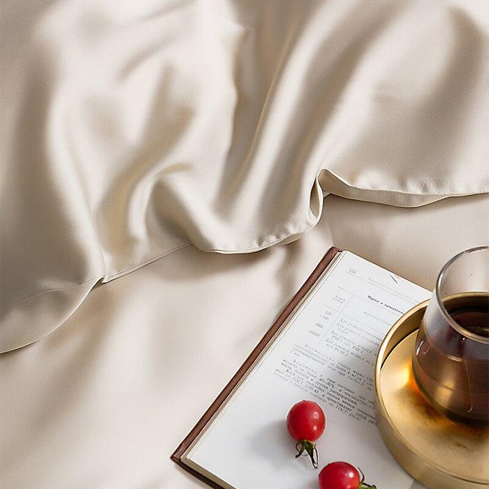Luxurious Silk Bedding Set - DWHOME