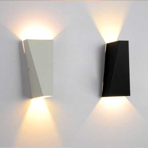 Sleek Geometric Wall Lamp-DWHOME