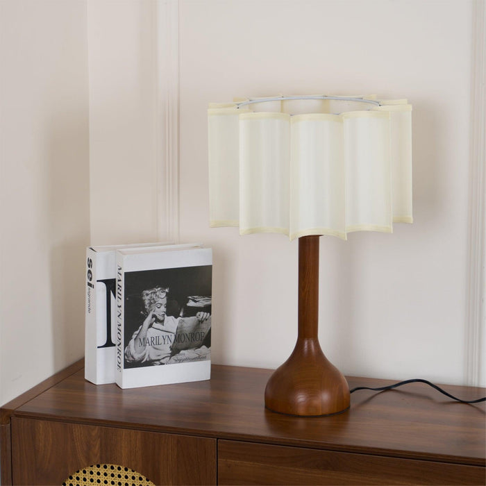 Hakka Table Lamp-DWHOME