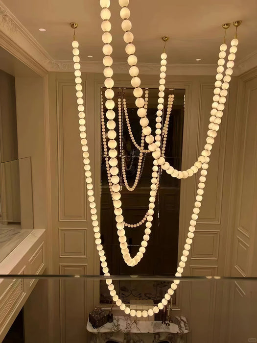 Halti Necklace Acrylic Chandelier - Vakkerlight