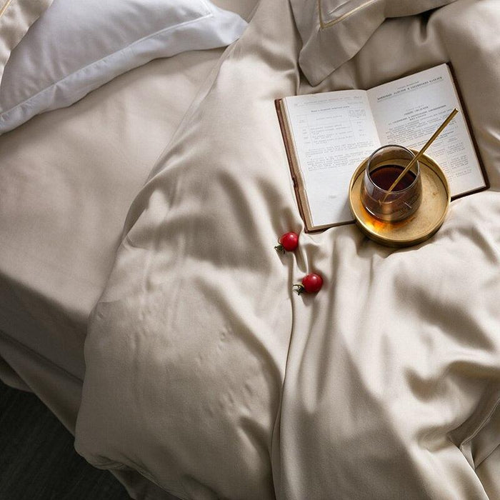 Luxurious Silk Bedding Set - DWHOME