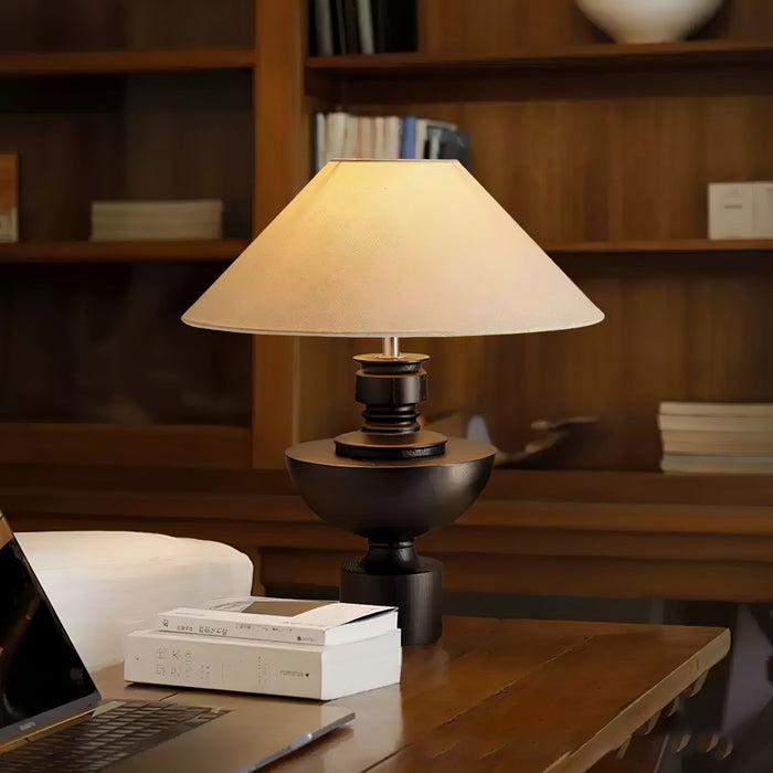 Helios Vase Table Lamp - Vakkerlight