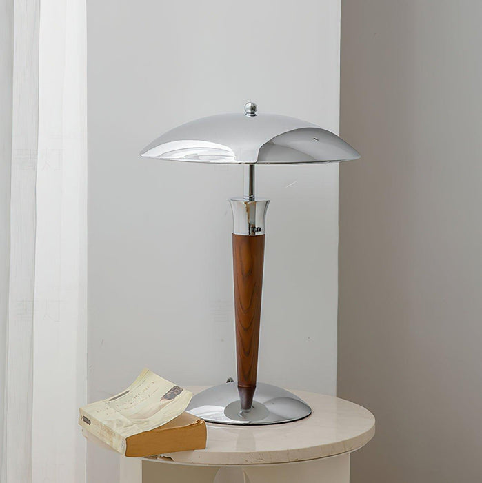 Helmet Floor Lamp-DWHOME