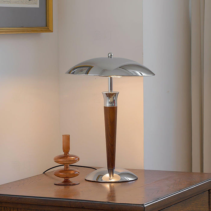 Helmet Floor Lamp-DWHOME