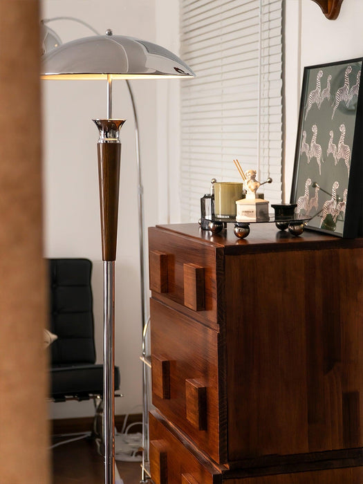 Helmet Floor Lamp-DWHOME
