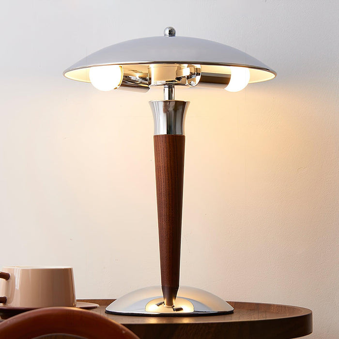 Helmet Table Lamp - DWHOME