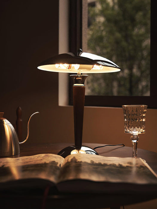 Helmet Table Lamp - DWHOME