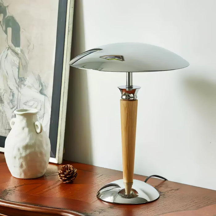 Helmet Table Lamp - DWHOME