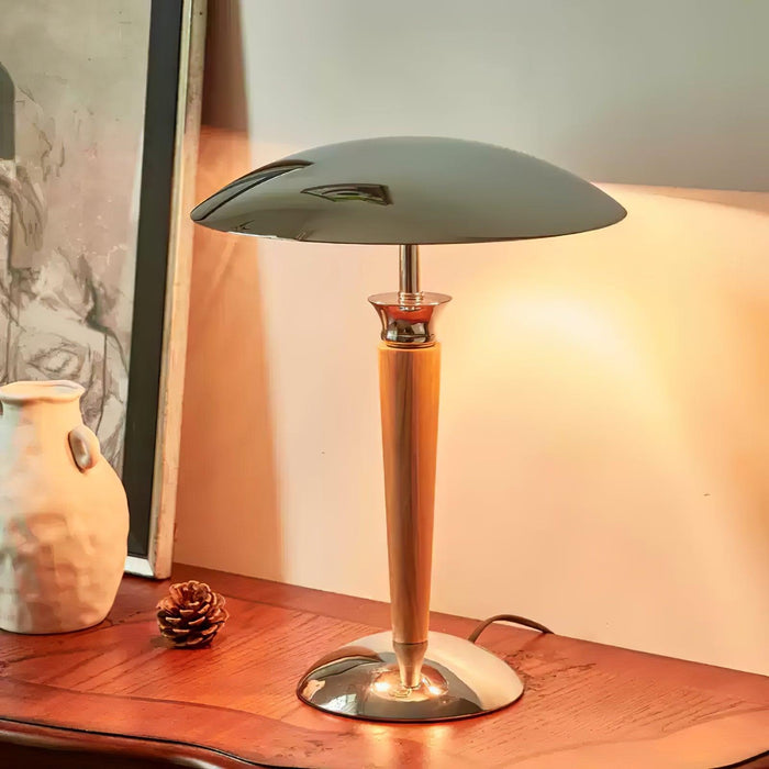 Helmet Table Lamp - DWHOME
