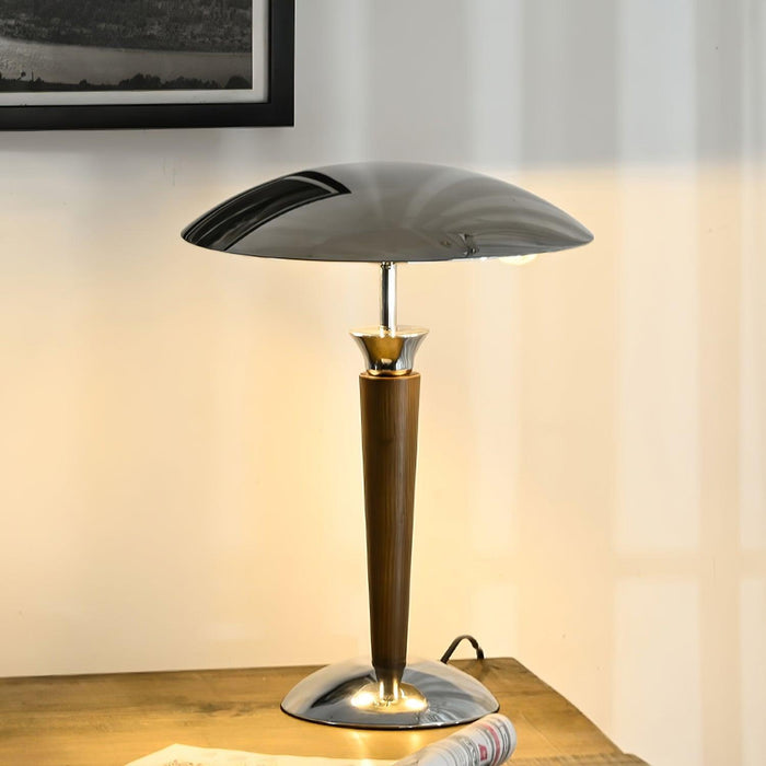 Helmet Table Lamp - DWHOME