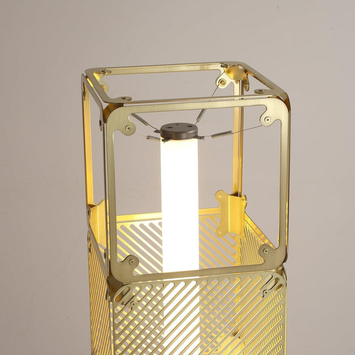 Hyperqube Floor Lamp - DWHOME
