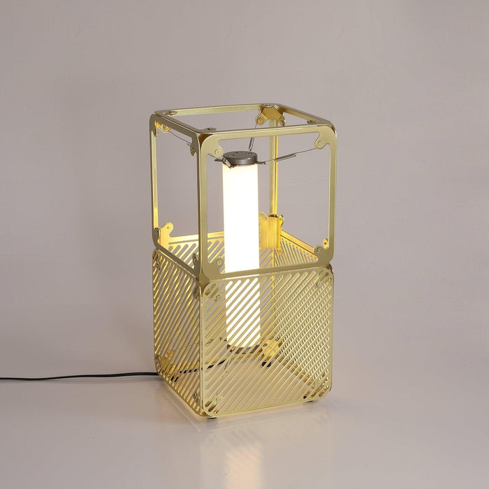 Hyperqube Table Lamp - DWHOME