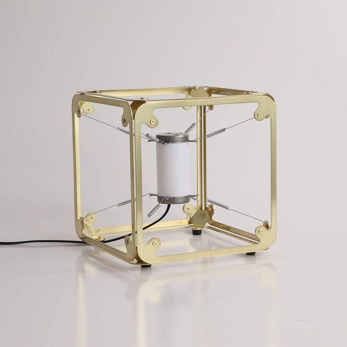 Hyperqube Table Lamp - DWHOME