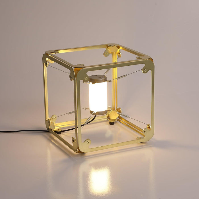Hyperqube Table Lamp - DWHOME