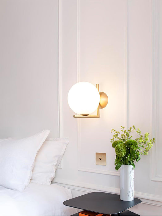 Blown Glass Opal Glass Wall Lamp-DWHOME