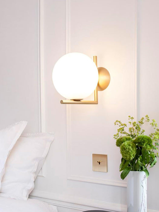 Blown Glass Opal Glass Wall Lamp-DWHOME