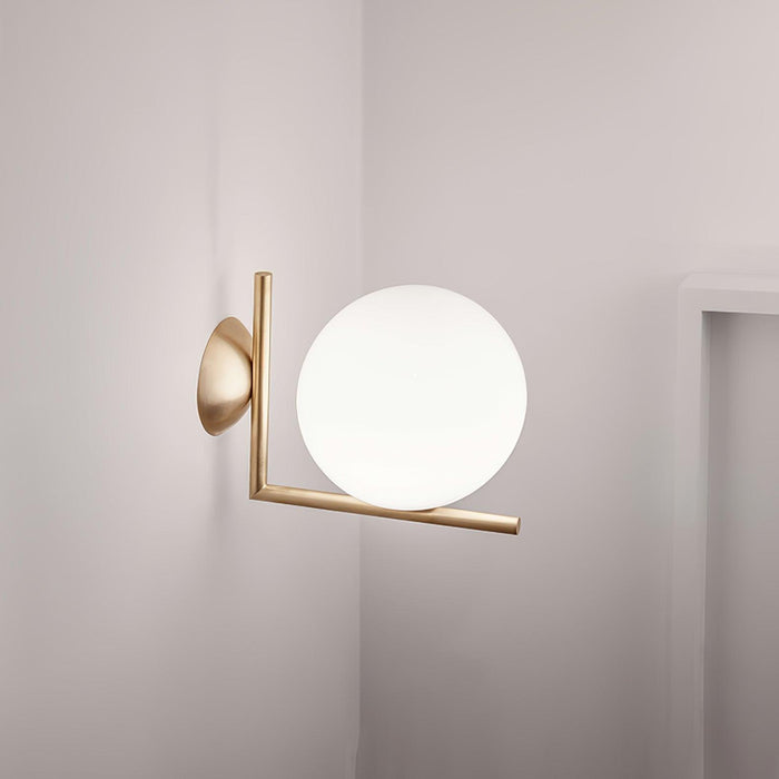 Blown Glass Opal Glass Wall Lamp-DWHOME