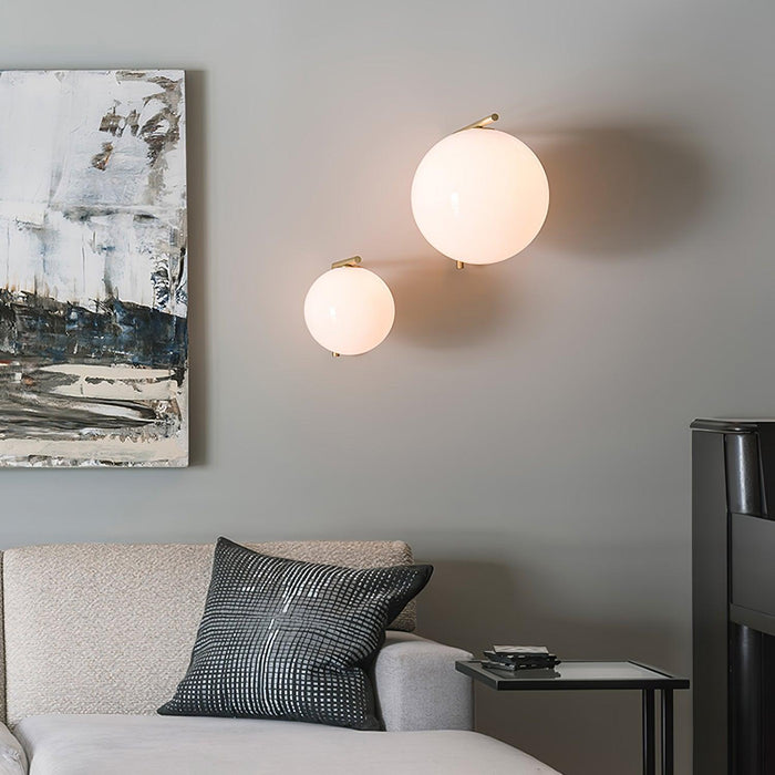 Blown Glass Opal Glass Wall Lamp-DWHOME