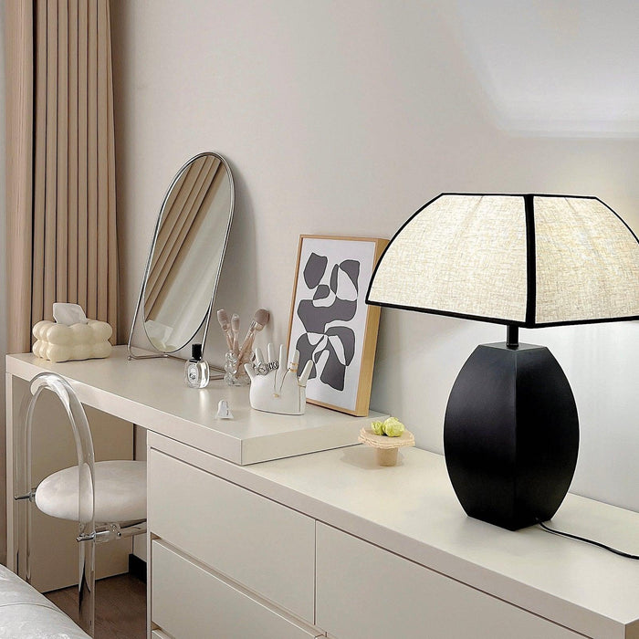 Javier Black Table Lamp - DWHOME
