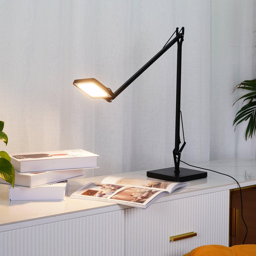 Edge Table Lamp - DWHOME