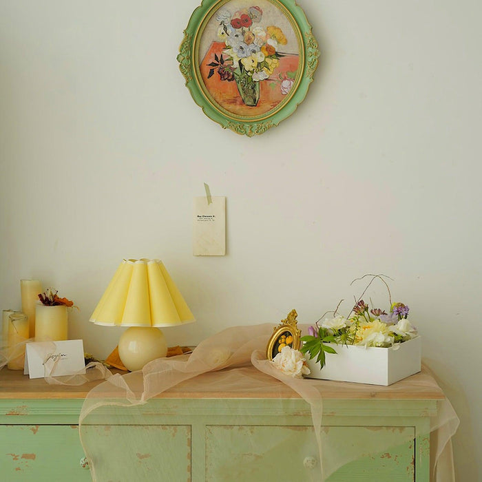 Kicsi Knife Pleat Table Lamp-DWHOME