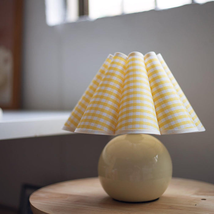 Kicsi Knife Pleat Table Lamp-DWHOME