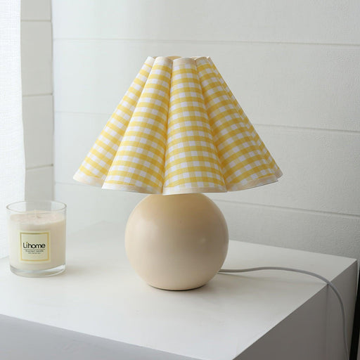 Kicsi Knife Pleat Table Lamp-DWHOME