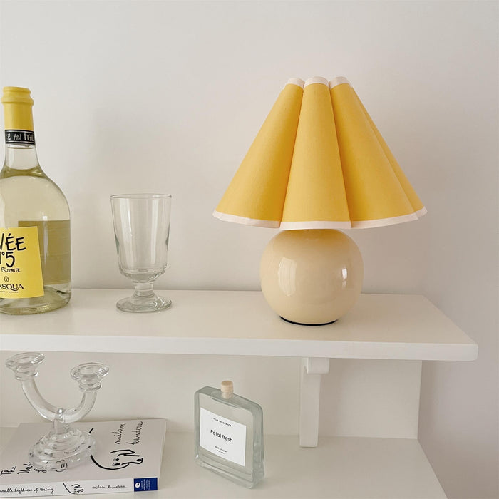 Kicsi Knife Pleat Table Lamp-DWHOME