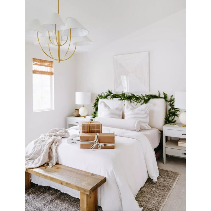Kinsley Chandelier-DWHOME