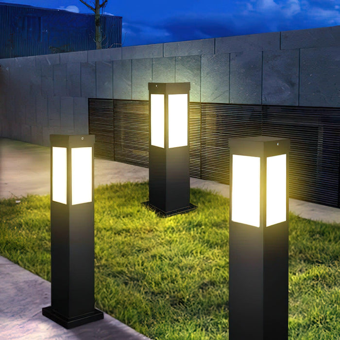 Kuzco Bollard Solar Outdoor Light-DWHOME