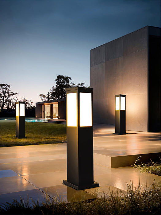 Kuzco Bollard Solar Outdoor Light-DWHOME
