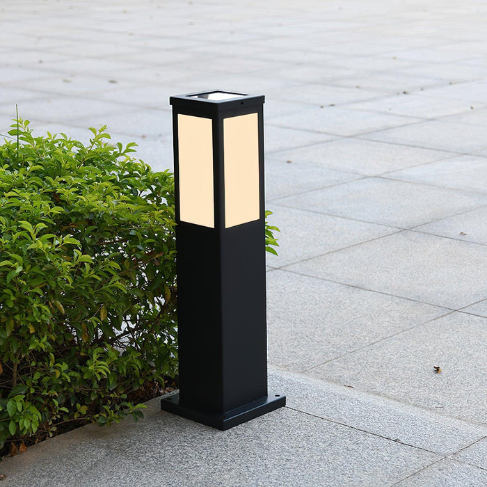 Kuzco Bollard Outdoor Light-DWHOME