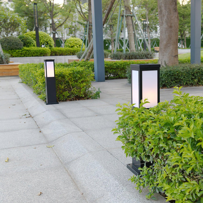 Kuzco Bollard Solar Outdoor Light-DWHOME