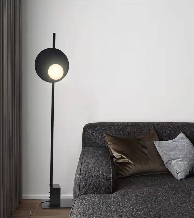 Kwic Floor Lamp - DWHOME