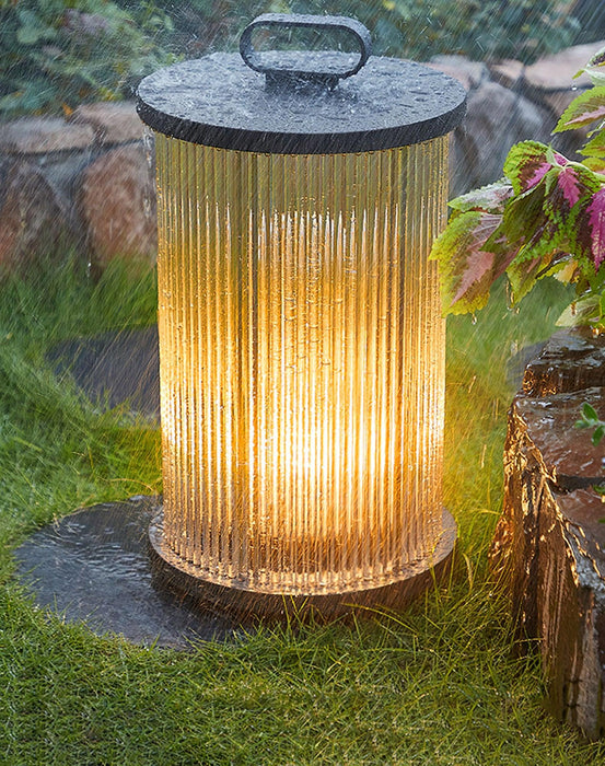 Lantern Garden Outdoor Light - DWHOME