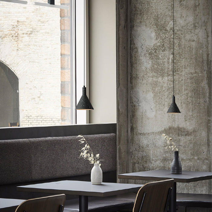 Lastri Pendant Light-DWHOME