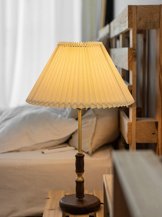"Lampe de table Le Klint DWHOME"