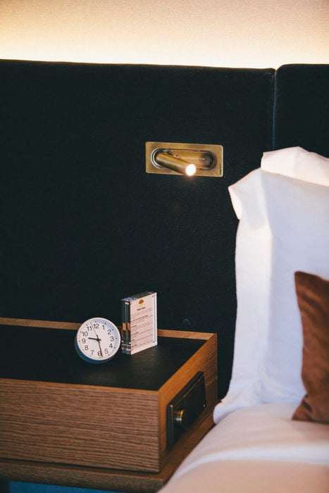 OmniLux Reading Lamp - DWHOME