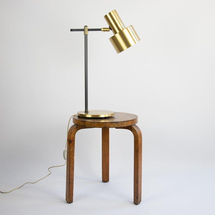 Lento Table Lamp-DWHOME
